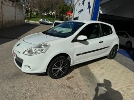 RENAULT Clio 1.2 16v