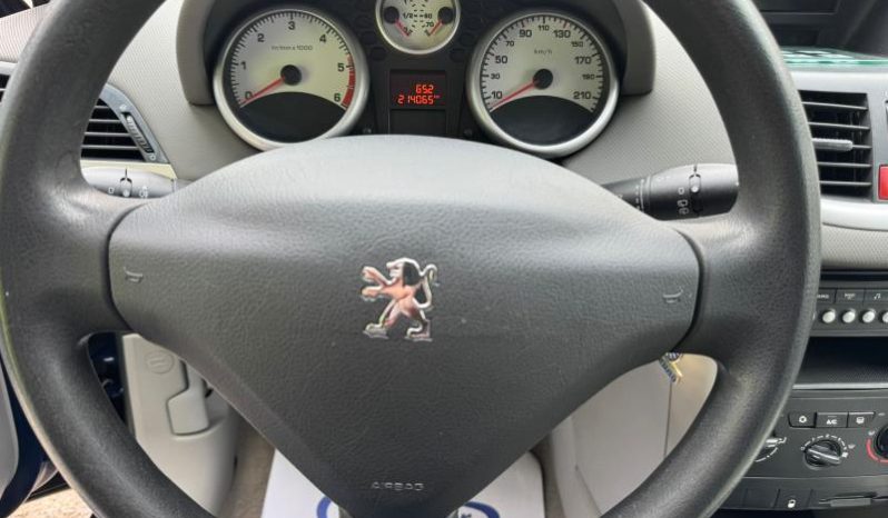 PEUGEOT 207 1.6HDI lleno