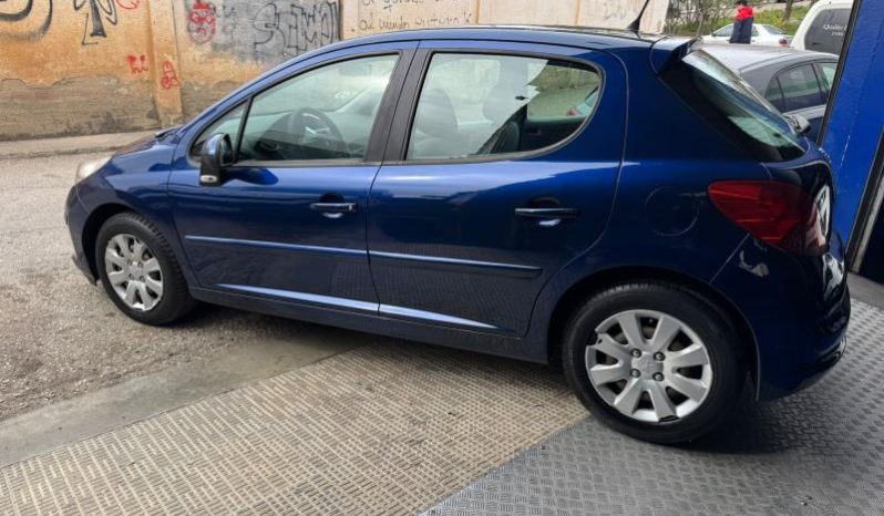 PEUGEOT 207 1.6HDI