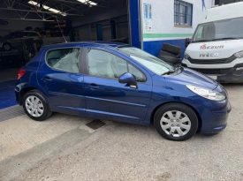 PEUGEOT 207 1.6HDI